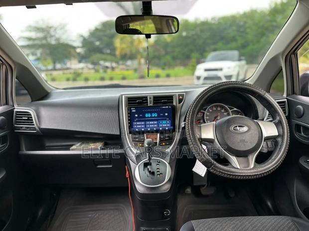 Subaru Trezia 2011 Black