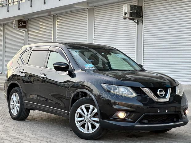 Nissan X-Trail 2014 Black