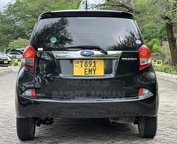 Subaru Trezia 2011 Black