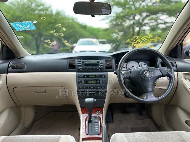 Toyota Allex 2004 Gold