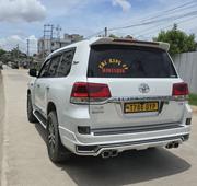 Toyota Land Cruiser 2020 White for sale