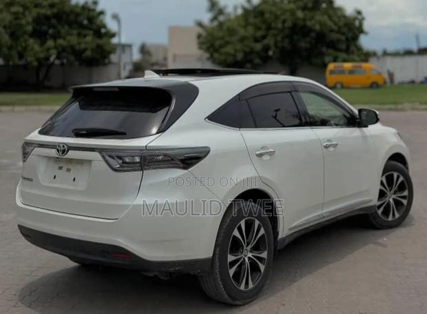 Toyota Harrier 2015 White