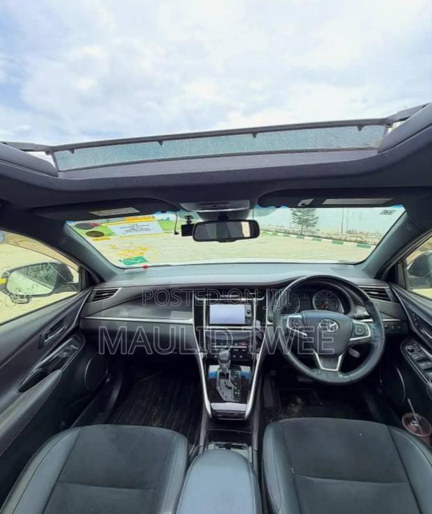 Toyota Harrier 2015 White