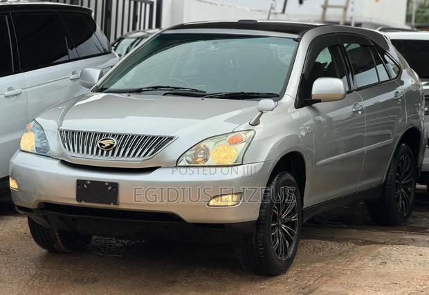 Toyota Harrier 2005 Silver