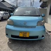 Toyota Porte 2004 Blue for sale