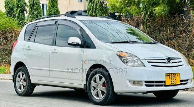 Toyota Corolla Spacio 1.8 X 2WD 2005 White
