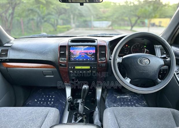 Toyota Land Cruiser Prado 2006 Matt Black