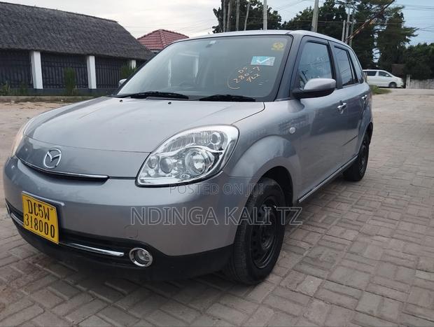 Mazda Verisa 2007 Blue