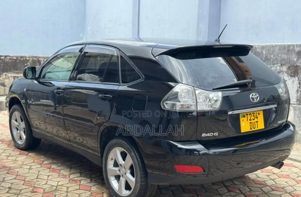 Toyota Harrier 2.4 4WD 2005 Black