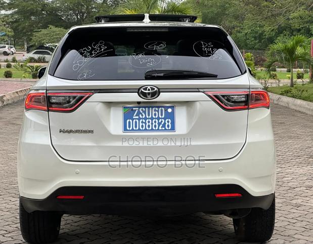 Toyota Harrier 2015 Pearl