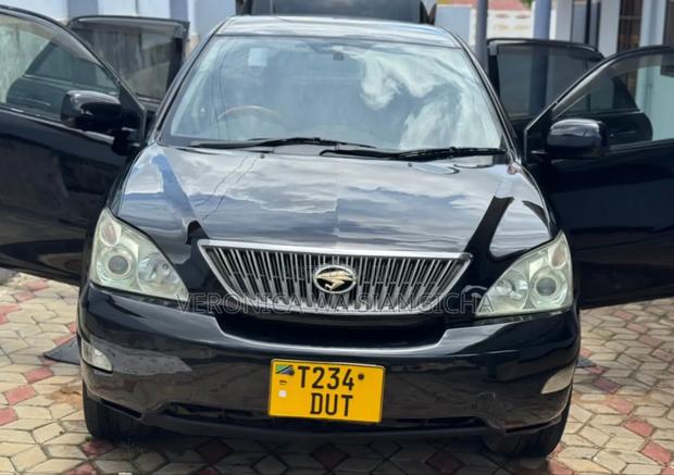 Toyota Harrier 2005 Black