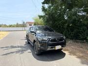 Toyota Hilux 2025 Gray for sale