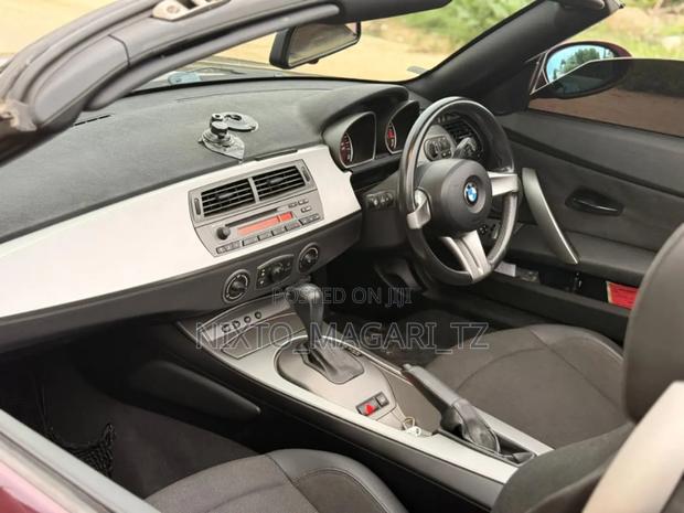 BMW Z4 2004 Brown