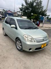 Toyota Raum 2004 Silver for sale