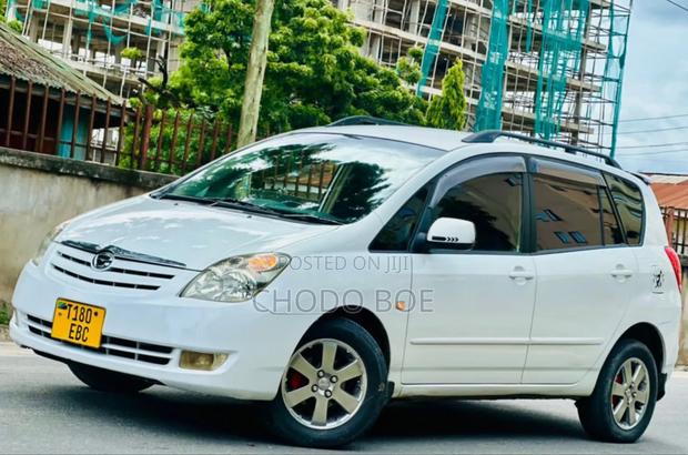 Toyota Corolla Spacio 2005 Pearl