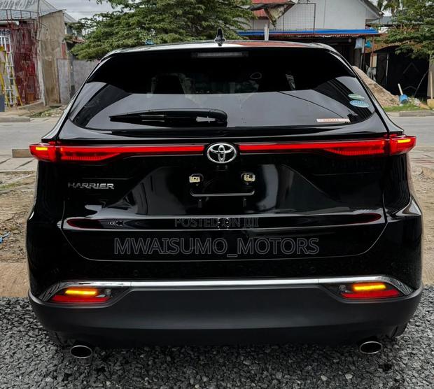 Toyota Harrier 2020 Matt Black
