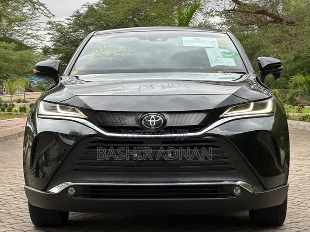 Toyota Harrier 2020 Black