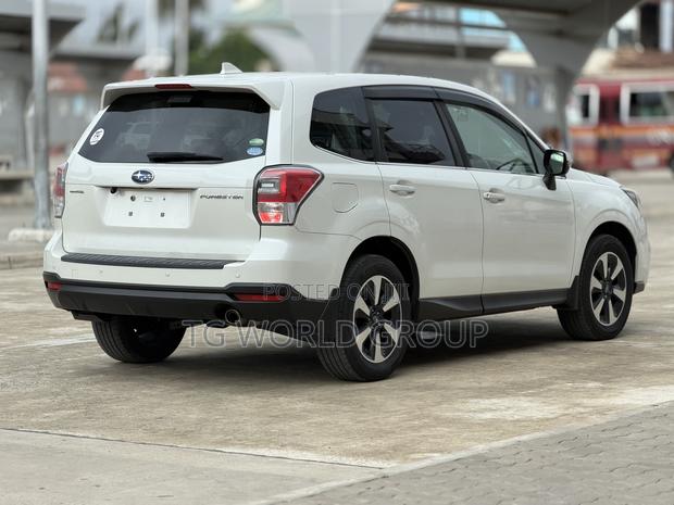 Subaru Forester 2016 White