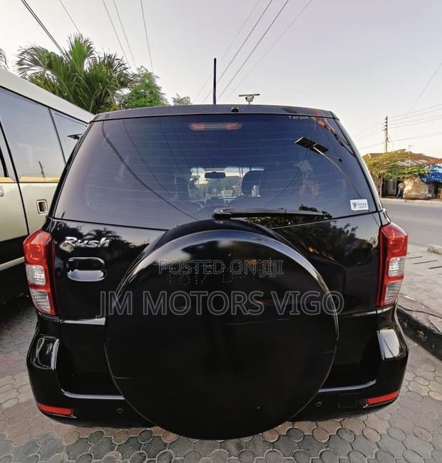 Toyota Rush 2006 Black