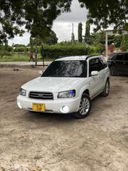 Subaru Forester 2004 White for sale