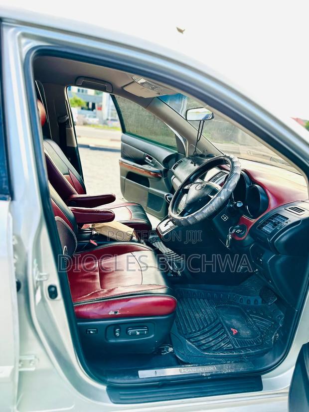 Toyota Harrier 2005 Silver