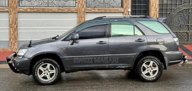 Toyota Harrier 1998 Gray