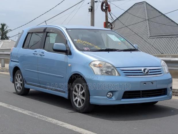 Toyota Raum 1.5 AWD 2011 Blue