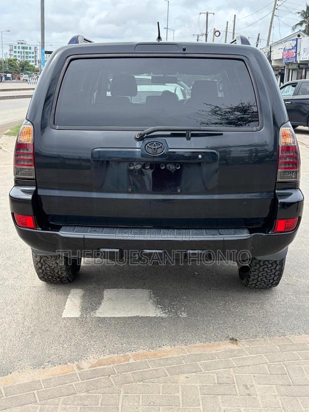 Toyota Hilux Surf 2007 Black