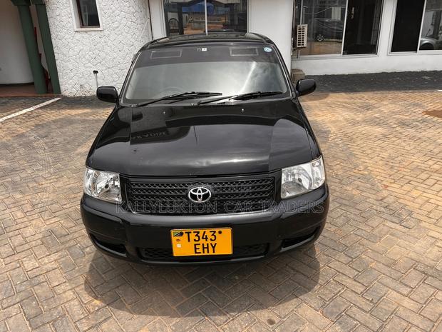 Toyota Succeed 2006 Black