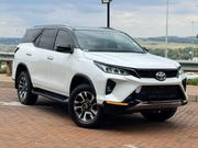 Toyota Fortuner 2.8 D RWD 2024 White for sale