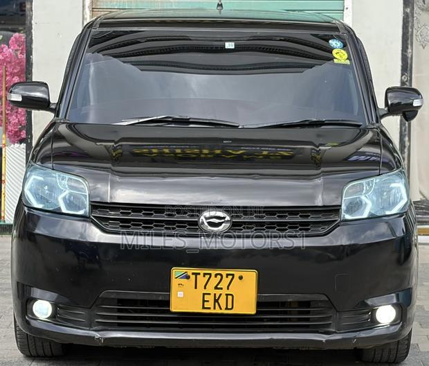 Toyota Corolla Rumion 2008 Black