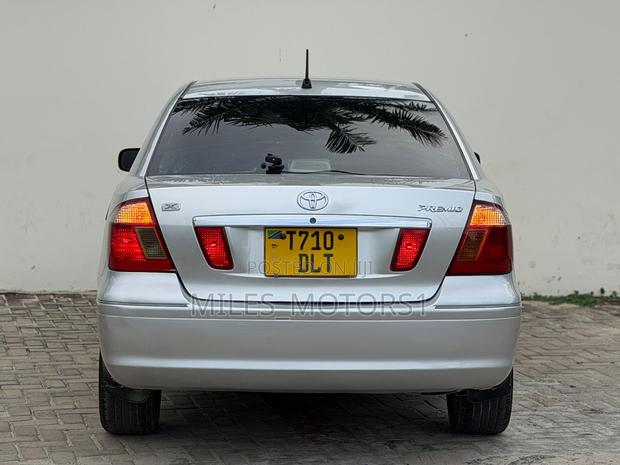 Toyota Premio 2005 Silver