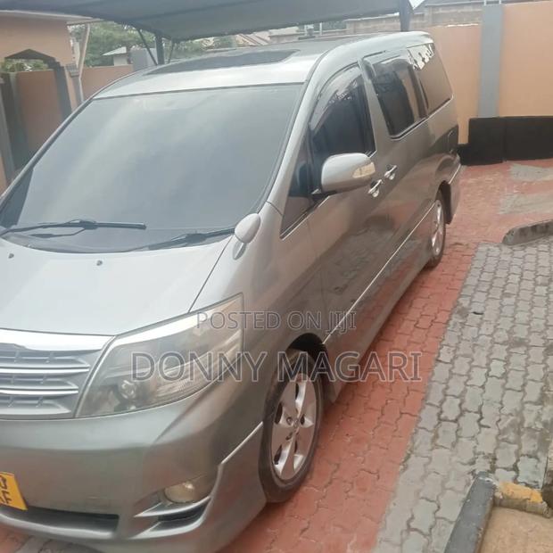 Toyota Alphard 2006 Gray
