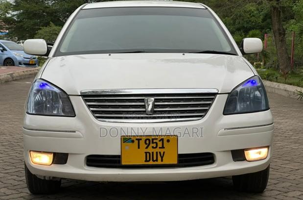 Toyota Premio 2003 White
