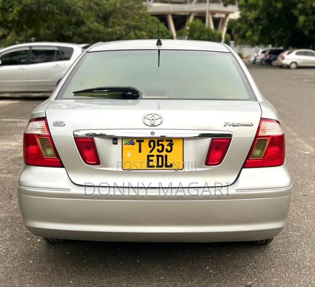 Toyota Premio 1.8 AWD 2004 Silver