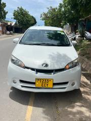 Toyota Wish 2012 White for sale