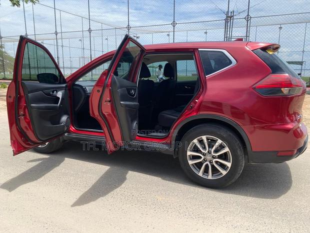 Nissan X-Trail 2020 Red