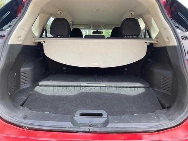 Nissan X-Trail 2020 Red