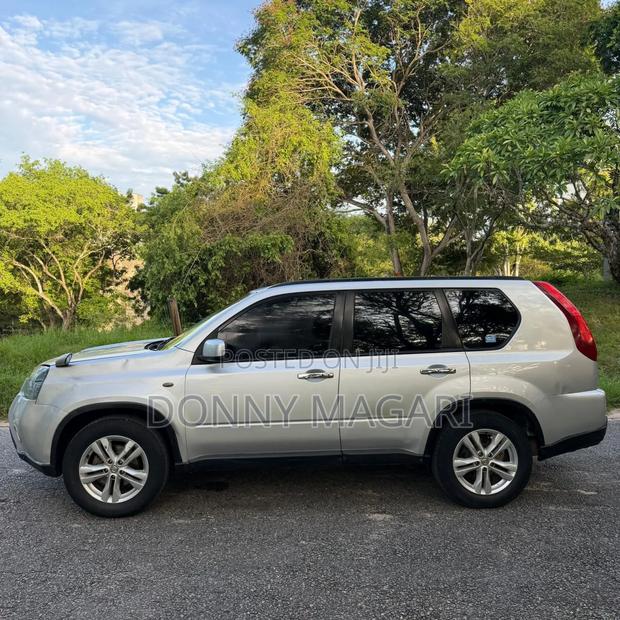 Nissan X-Trail 2008 Silver