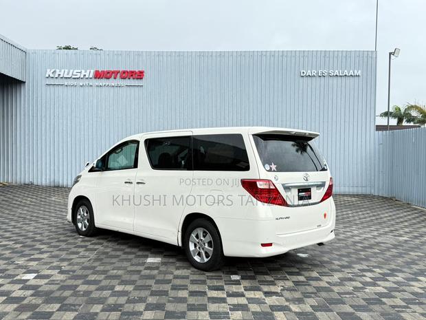 Toyota Alphard 2008 Pearl