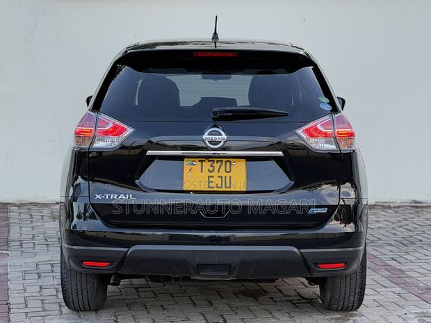 Nissan X-Trail 2015 Black