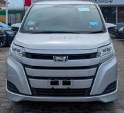 Toyota Noah 2018 Silver for sale