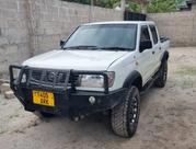 Nissan Hardbody 2012 White for sale