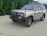 Toyota Land Cruiser 2004 Silver for sale