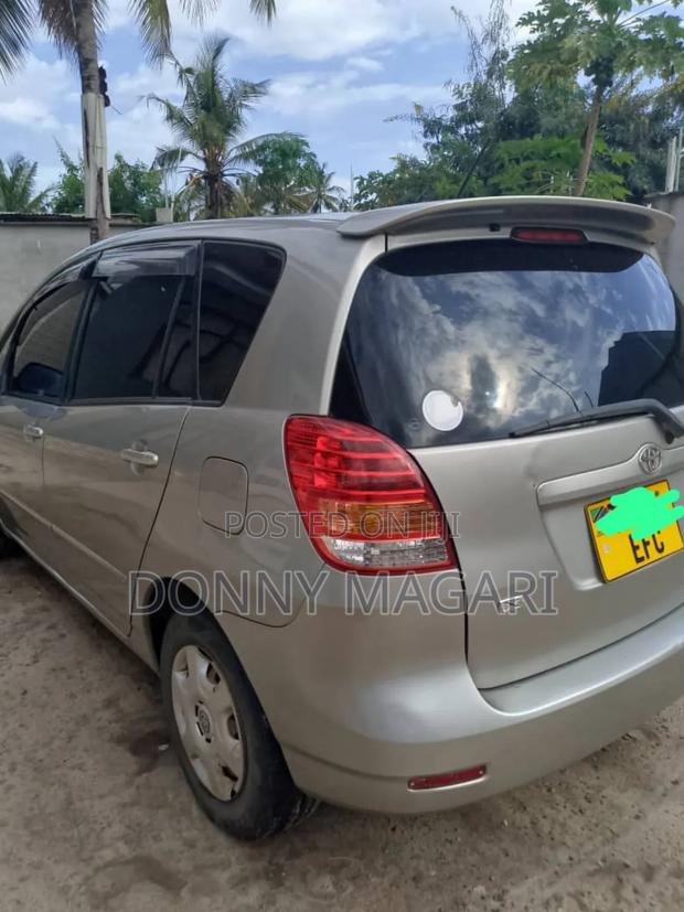 Toyota Corolla Spacio 2006 Silver