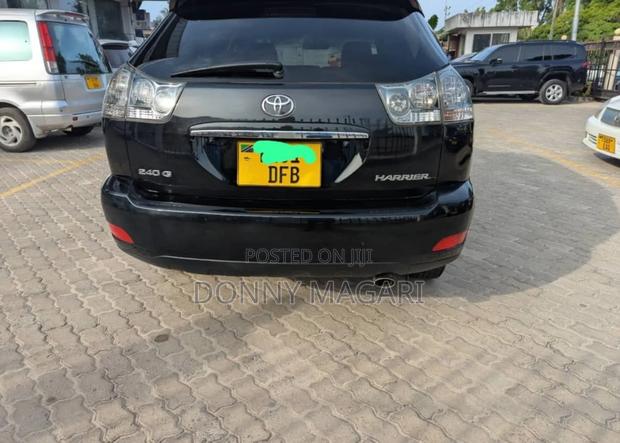 Toyota Harrier 2005 Black