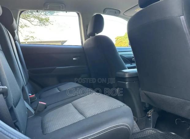 Mitsubishi Outlander 2015 Pearl