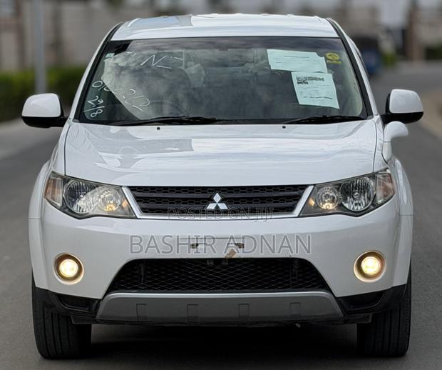 Mitsubishi Outlander 2008 White