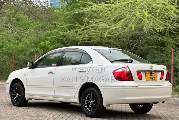 Toyota Premio 2004 White