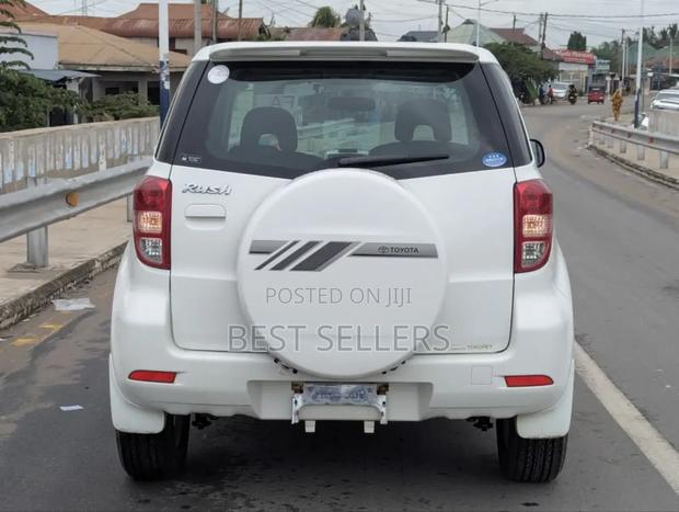 Toyota Rush 1.5 AWD 2006 White